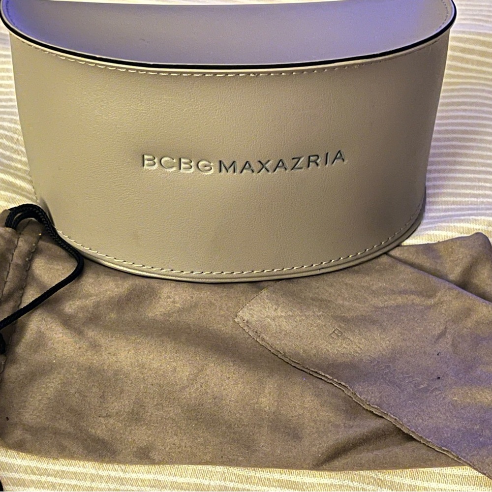 BCBGMaxAzria Lana Sunglasses - Picture 11 of 16